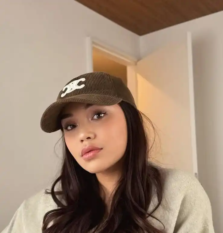 Read more about the article Lula Lahfah Meninggal Dunia, Adhisty Zara: Terima Kasih Banyak Selalu Menjagaku, Jadi Kakak yang Kubutuhkan